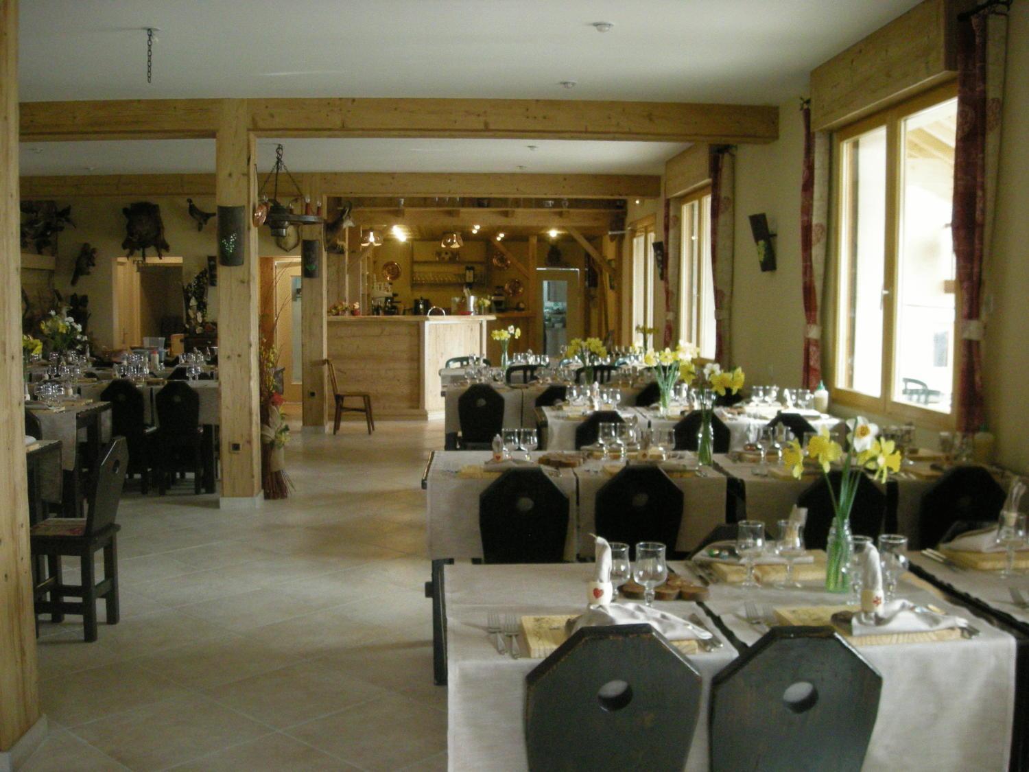 Auberge La Ferme De Ferrieres Annecy Bagian luar foto